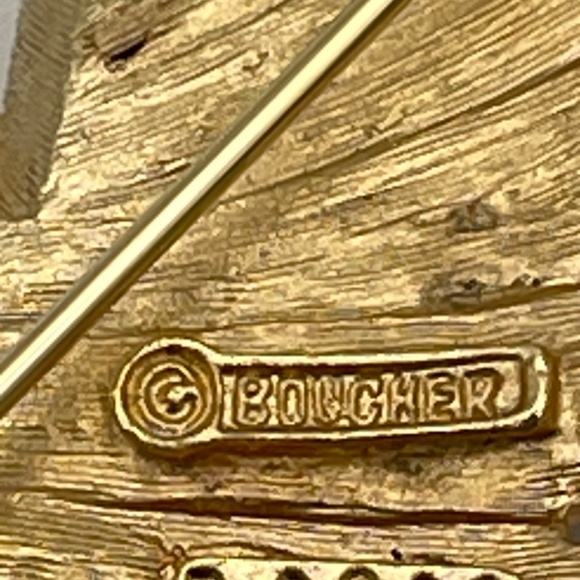 Vintage Marcel Boucher Gold  Tone Layered  Floral Leaf  Brooch Signed Numbered - Picture 4 of 7